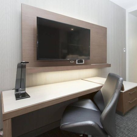 คอร์ตยาร์ด ฮุสตัน สปริงวูดส์ วิลเลจ Hotel ภายนอก รูปภาพ
